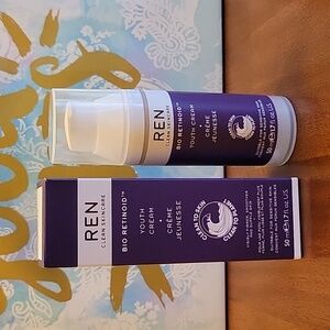 REN Bio Retinoid Youth Cream